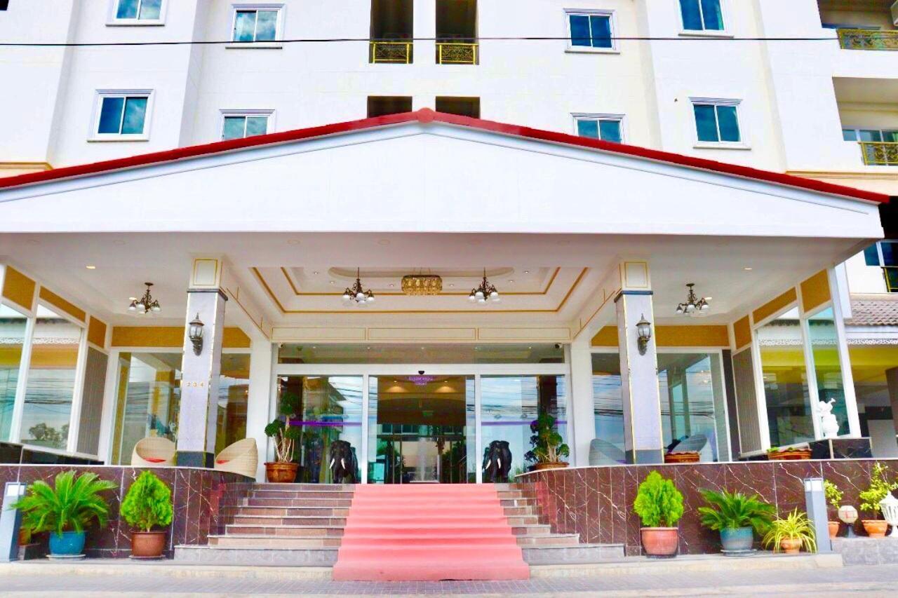 Napheera Royal Tel Hotel Ban Khlong Bang Krathiam Exterior photo