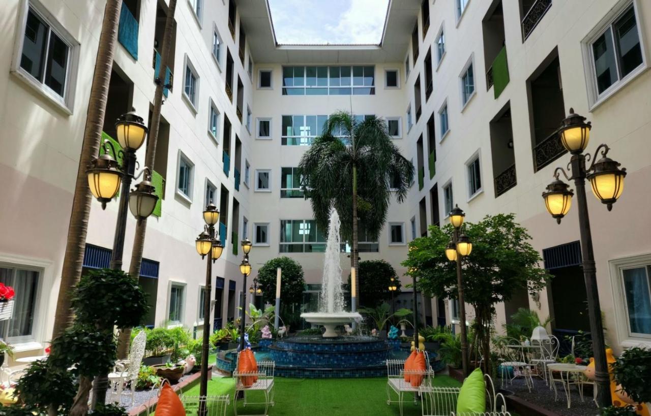 Napheera Royal Tel Hotel Ban Khlong Bang Krathiam Exterior photo