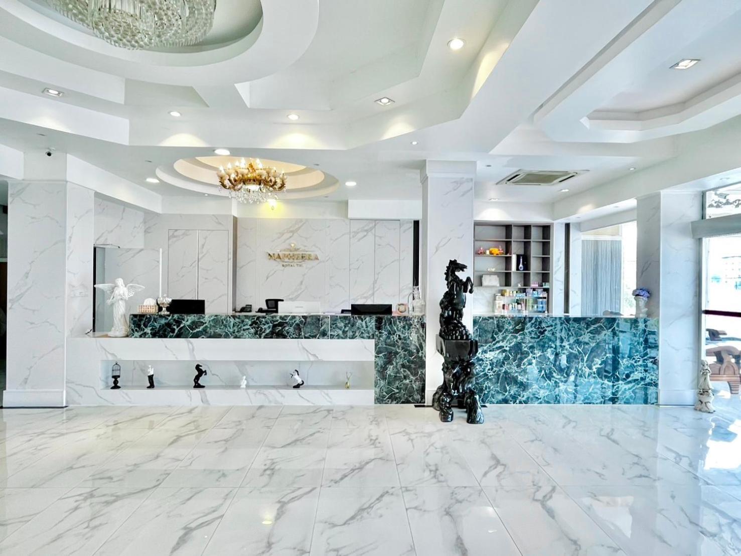 Napheera Royal Tel Hotel Ban Khlong Bang Krathiam Exterior photo